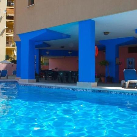 Apartamento En La Carihuela ตอร์เรโมลิโนส ภายนอก รูปภาพ