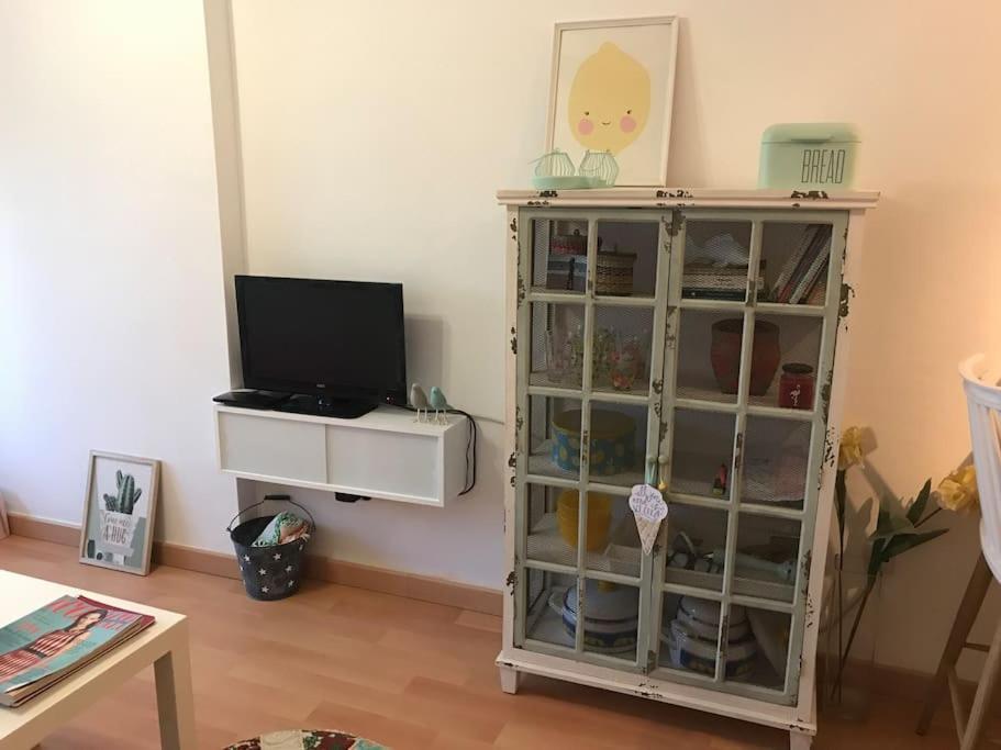 Apartamento En La Carihuela ตอร์เรโมลิโนส ภายนอก รูปภาพ